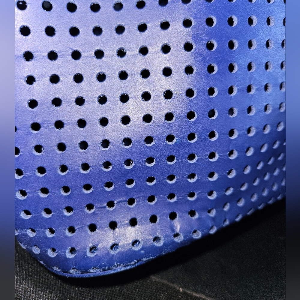 Marc By Marc Jacobe Blue Leather Metropolitote Perforated Tote Bag - Picture 9 of 11